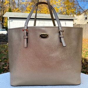 Michael Kors Jet Set Travel Multifunction Saffiano Leather Large Tote Pale Gold